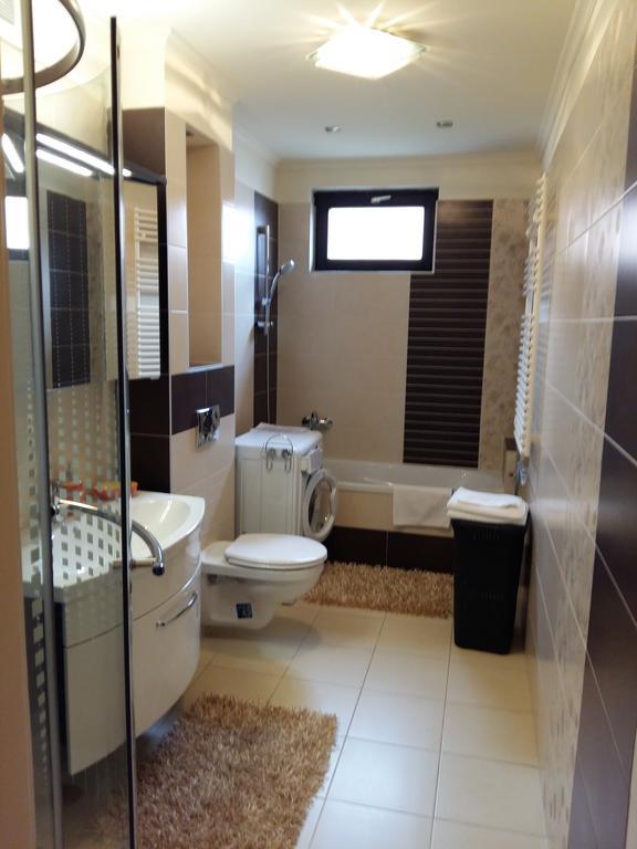 City Centre Apartment Дьєр Екстер'єр фото